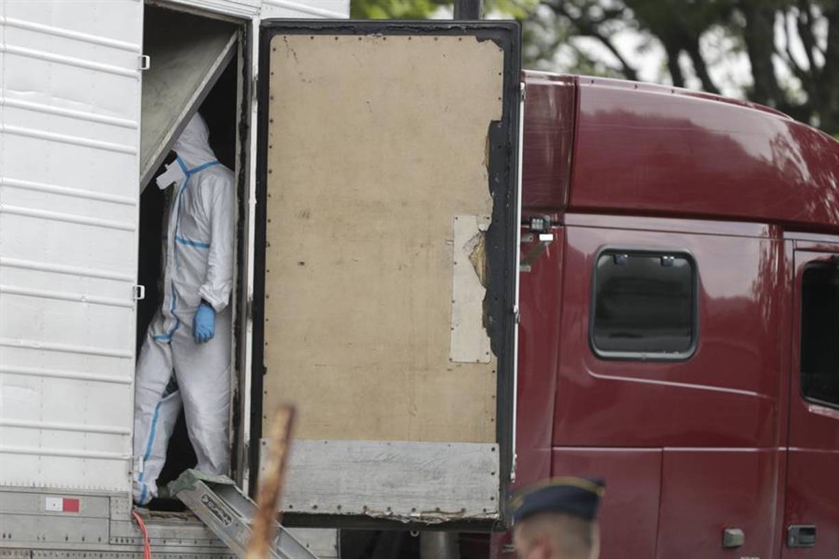 ¡Narcorastra! Decomisan más de 500 kilos de supuesta cocaína; hay tres detenidos