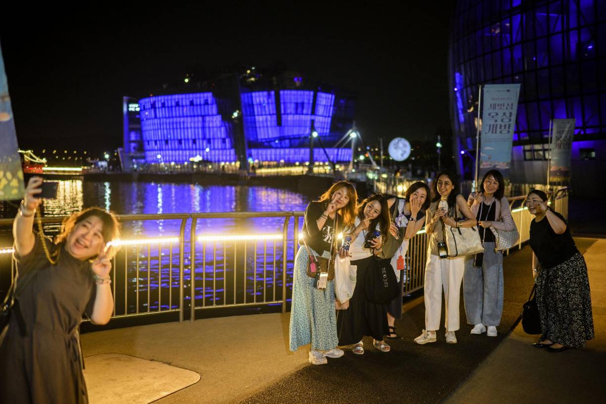 “Pero no todos los grupos se han preparado adecuadamente como BTS, con música preparada de antemano y contenidos significativos”, dijo a la AFP.