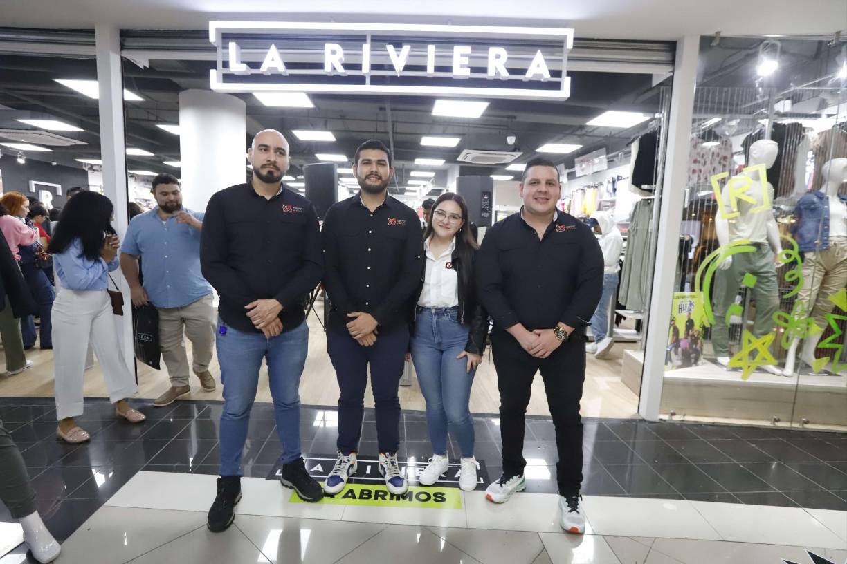 Luis Gómez, Felipe Peña, Katia Corvera y Luis Orellana