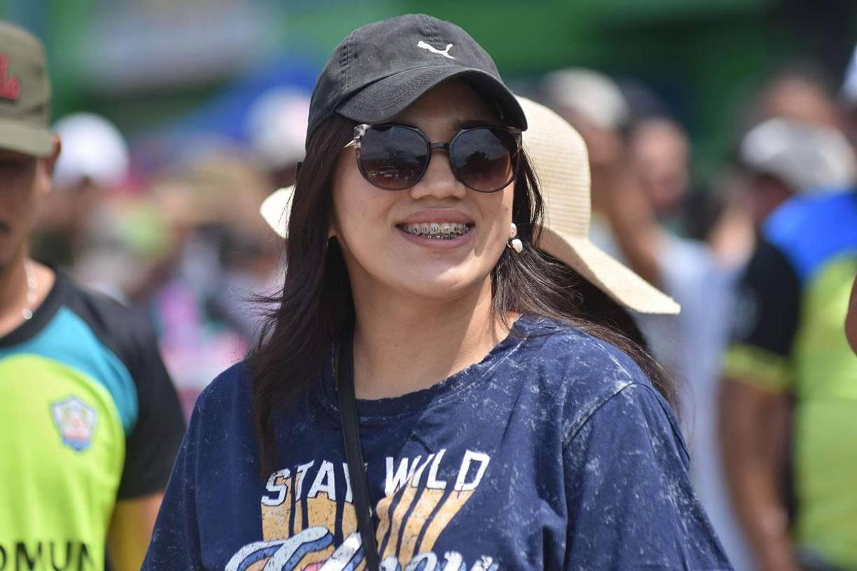 Mujer policía cautiva: Las bellas chicas de la final de ida Olancho-Olimpia