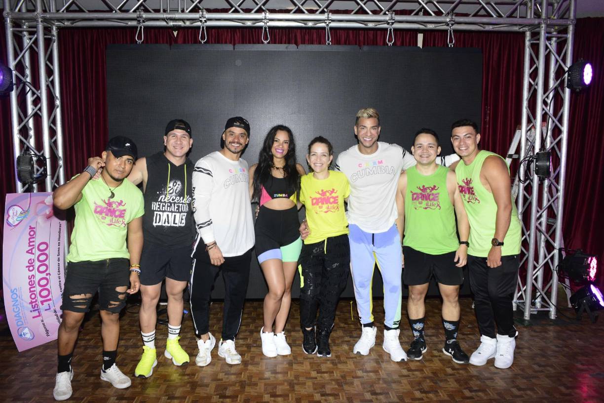 Los artistas nacionales e internacionales que hicieron bailar a los asistentes. 