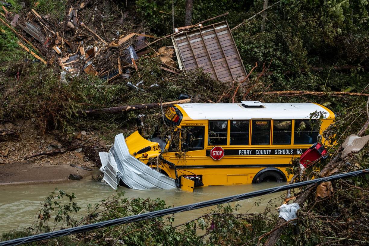 Las inundaciones repentinas causadas por las lluvias torrenciales que comenzaron el miércoles golpearon una región del estado que ya sufre de pobreza extrema debido al declive de la industria del carbón, que era el corazón de su economía.