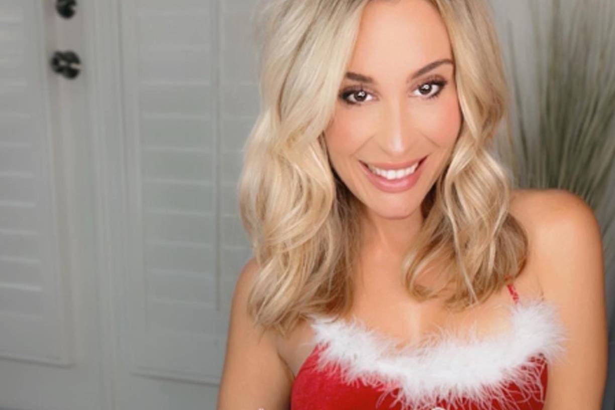 El único que no entendió muy bien lo que pasaba era su hijo menor, quien piensa que su madre es una mega estrella de TikTok y así es como gana dinero.