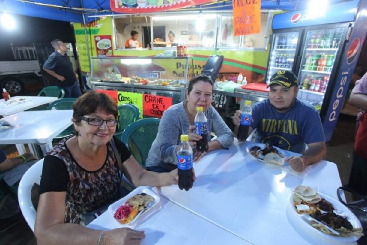 Pepsi se ha encargado de crear espacios para la sana y segura convivencia de las familias sampedranas en esta feria.