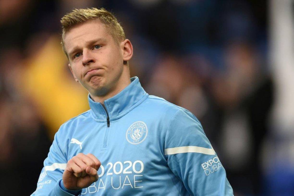 El Arsenal y Manchester City llegaron a un acuerdo para el traspaso del lateral izquierdo Oleksandr Zinchenko al club ‘gunner’. Los términos personales con el ucraniano no serán problema y su buena relación con Arteta fue determinante para que este movimiento se llevara acabo.