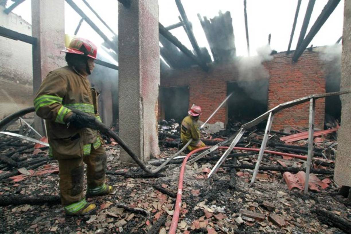 Morales afirmó que las fuerzas de seguridad han evitado confrontaciones con los manifestantes. 'Hasta ahora humildemente soportamos para evitar violencia y no hemos entrado en confrontación', afirmó.