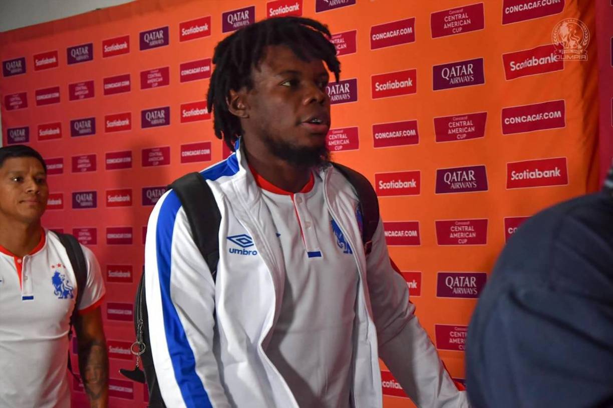 Defensa: José García sería el compañero de Brayan Beckeles en la zaga central para el crucial duelo.