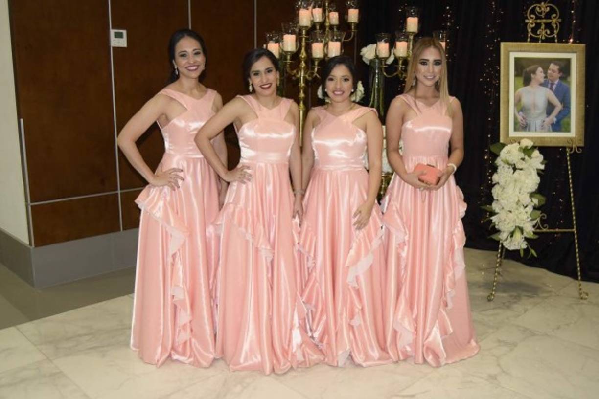Alejandra Vides, Ximena Díaz, Gisela Dubón y Mara Valladares.