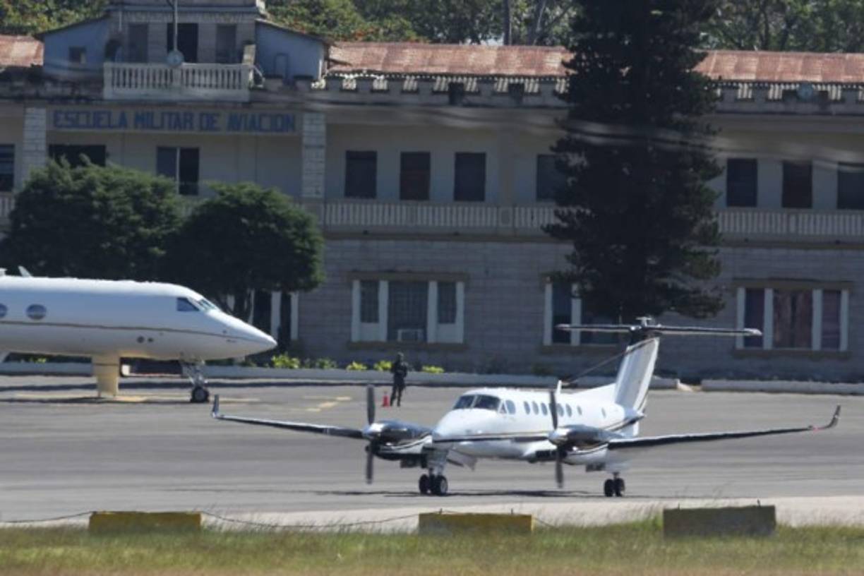 Miguel Arnulfo y Luis Alonso 'van bien de salud, están tranquilos y preparados para ir a Estados Unidos a enfrentar la justicia', indicó la defensa de los supuestos narcotraficantes, Omar Dubón.