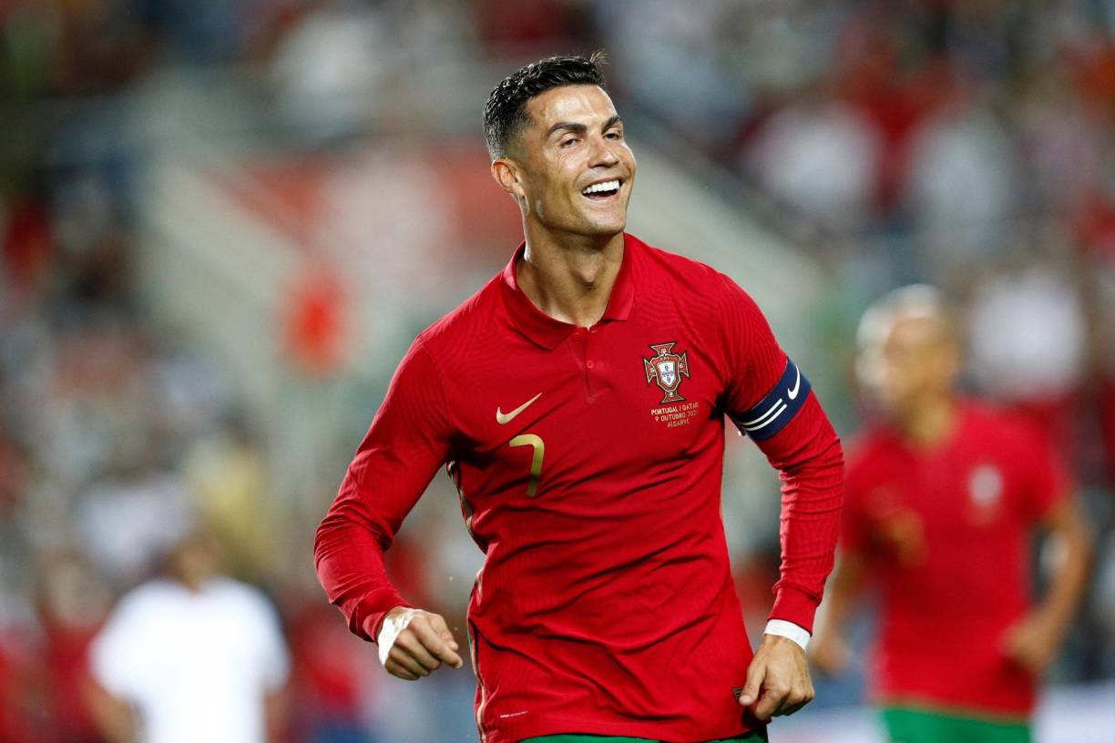 En las últimas horas ha surgido el rumor que el Galatasaray estaría interesado en el fichaje de Cristiano Ronaldo. Sin embargo, el crack luso los rechazó. 