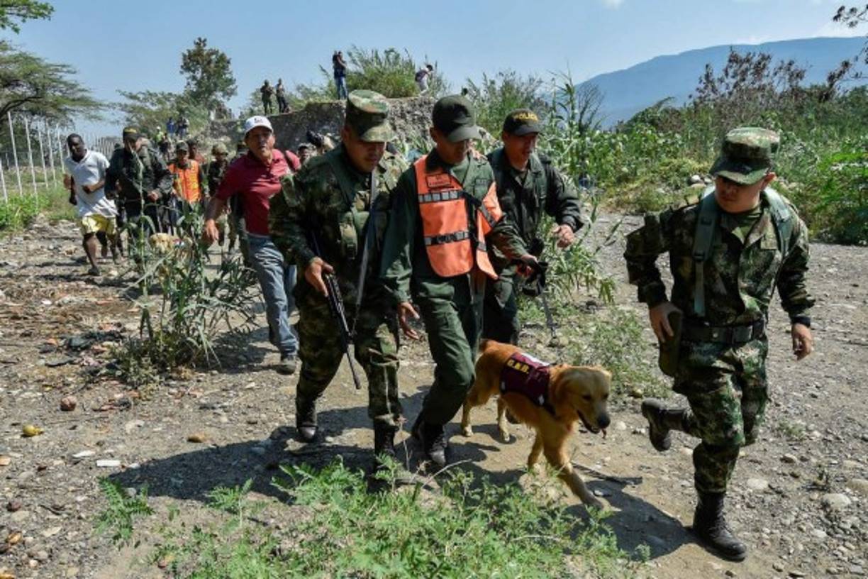 El número de militares venezolanos que han desertado de la Guardia Nacional ha aumentado significativamente en las últimas horas, según reportes de Migración Colombia y Brasil, territorios a donde los uniformados han solicitado asilo tras huir de Venezuela.