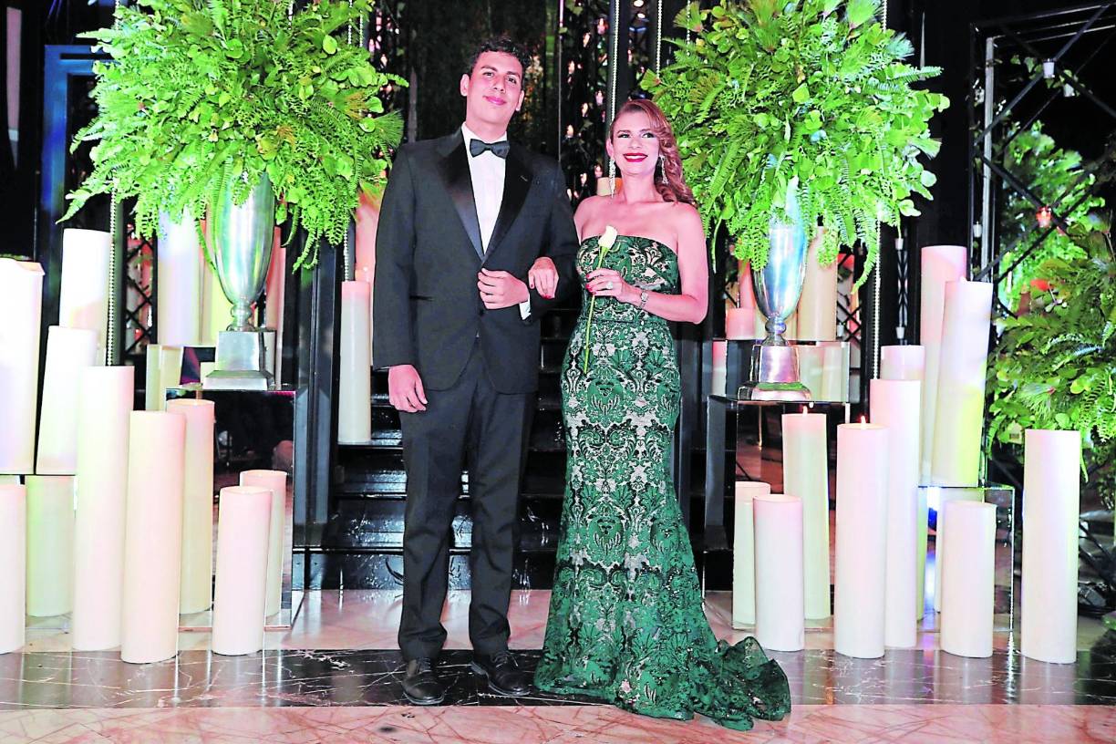 Gabriel Amir Massu Maradiaga y Diana Maradiaga.