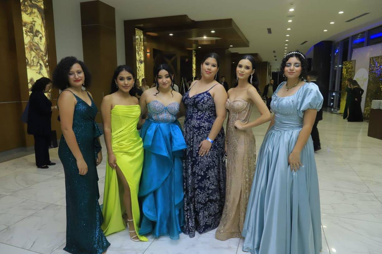 Prom Night de los seniors de la Kiddy Kat &amp; Morazzanni