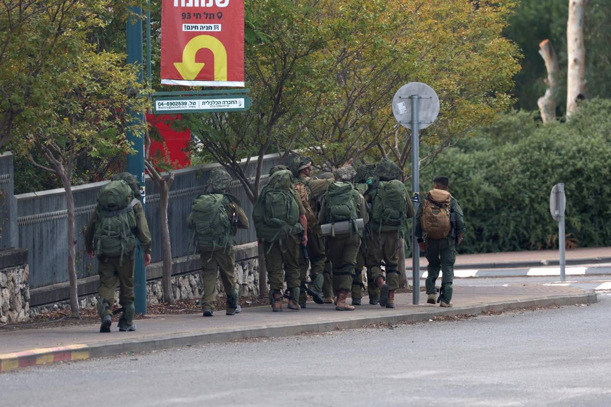 El ministro de Relaciones Exteriores de Irán, Husein Amir Abdollahian, advirtió por su parte que “nadie podrá garantizar” el control de la situación si Israel invade Gaza. 