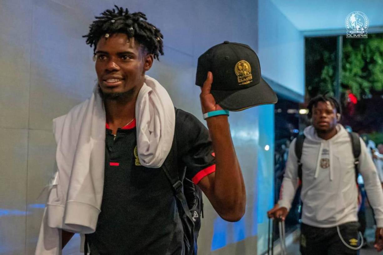 ¡Con toda la actitud! Los jugadores se mostraron motivados en su llegada México.