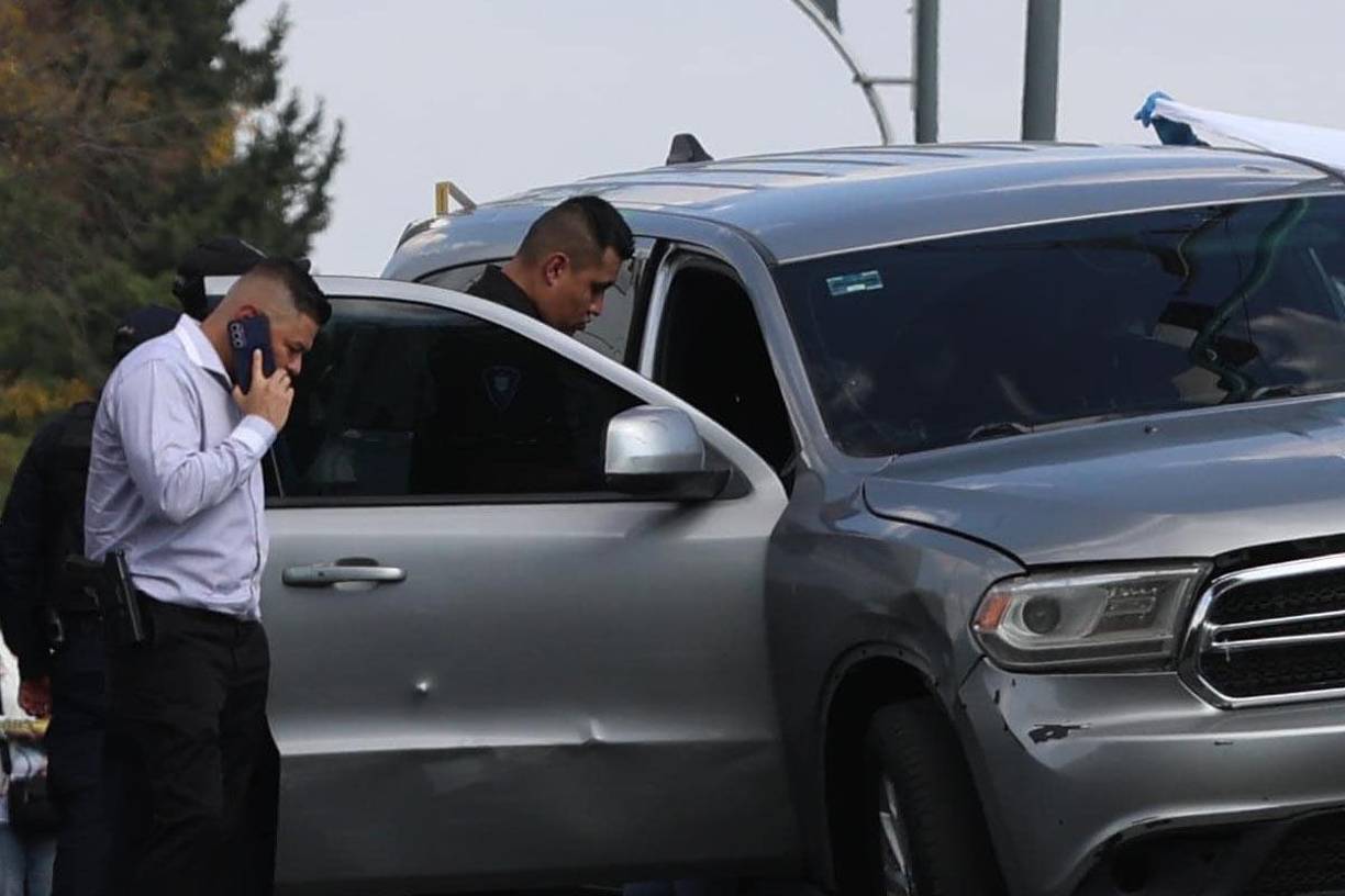 El impacto del ataque se siente en la comunidad, donde la víctima era respetada por su labor profesional y compromiso social.