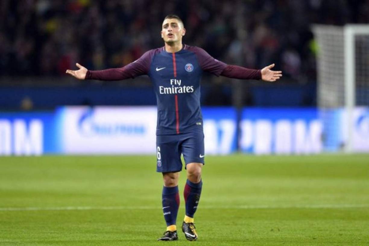 Marco Verratti quiere prolongar su estancia en el PSG, con el que tiene contrato hasta junio de 2021. El internacional italiano, que estuvo el pasado verano cerca de fichar por el FC Barcelona, espera continuar según la prensa francesa su carrera en el equipo parisino.