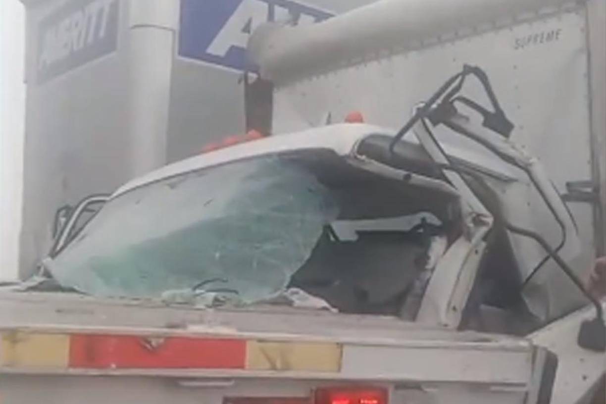 Camión en el que iba el hondureño José Elias Valle para su trabajo.