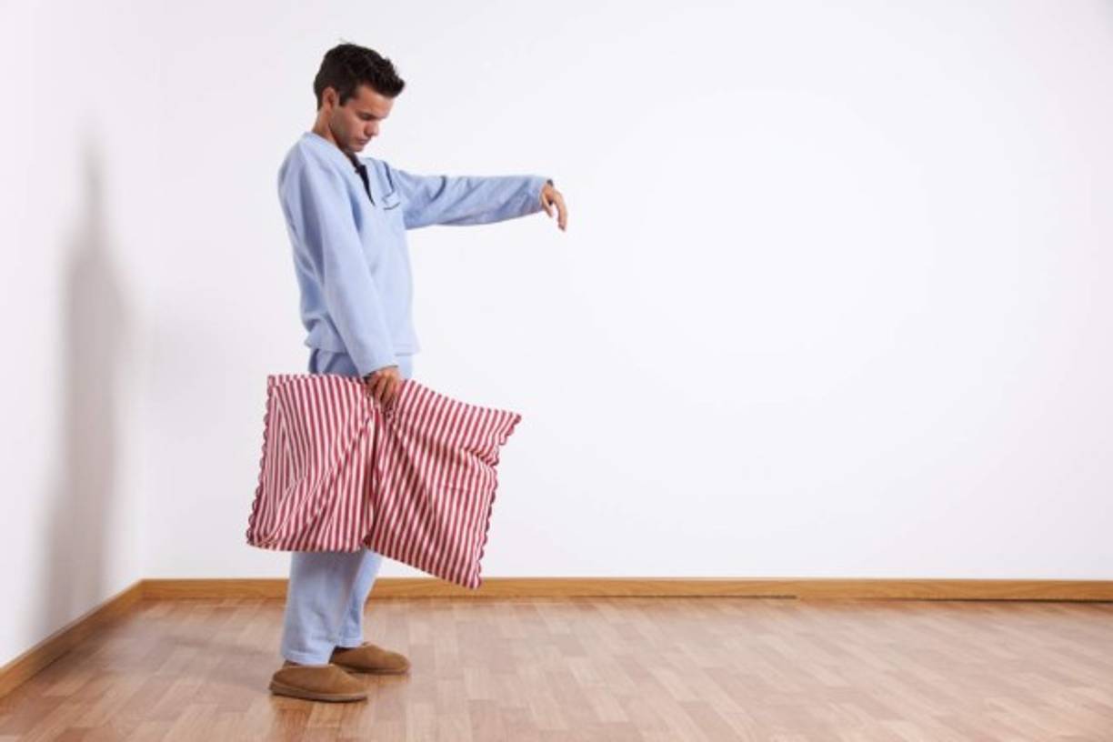 8. El sonambulismo es más común de lo que parece<br/><br/>Es caso de desorden del sueño. Acá las personas que lo experimentan seguido tienen aventuras en el mundo real sin siquiera darse cuenta, existiendo casos extremos y raros de personas que soñando han pintado obras de arte, no recordándolo al despertarse. Pero lo cierto es aproximadamente un 3.6% de la población de Estados Unidos padece de sonambulismo, números significativamente mayores de lo que se creía.