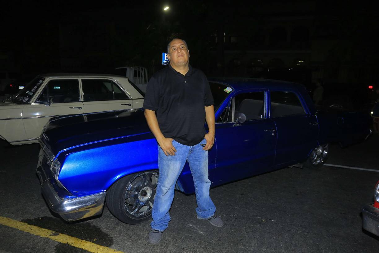 Gabriel Moya y su Chevrolet Biscayne 1963. 