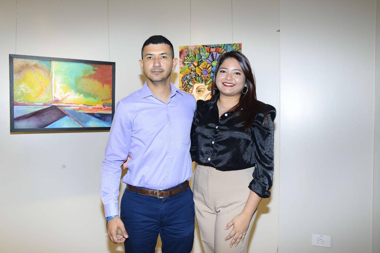 Daniel Menjívar y Emilia Naseer