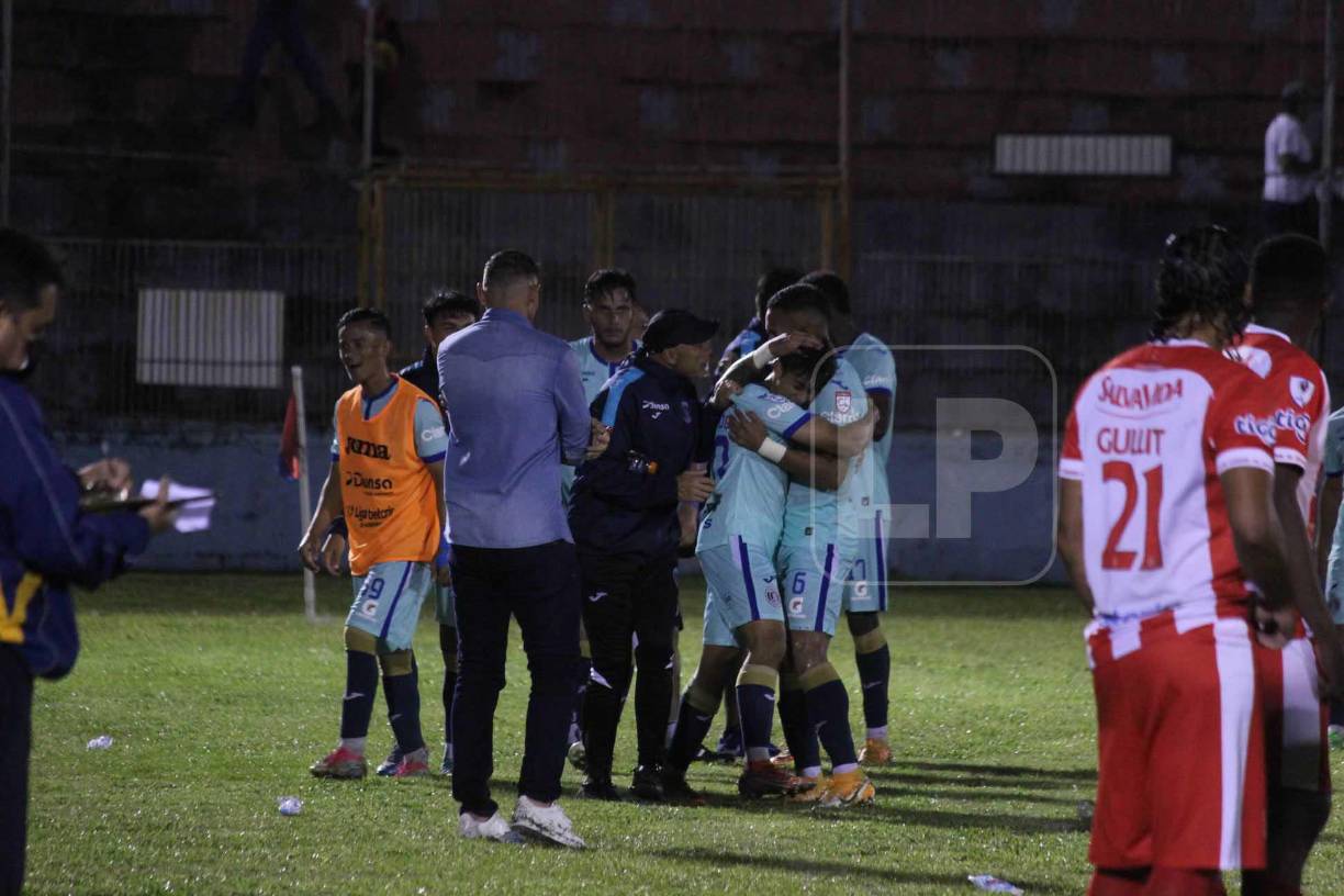 “Gullit” Peña ingresó cuando el partido ya estaba 3-0 a favor del Motagua. 
