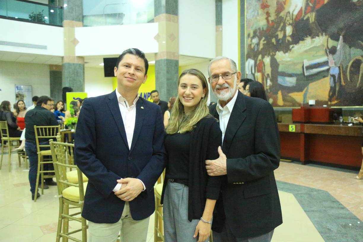 Jairo David, Alessandra Canahuati y Marco Rietti