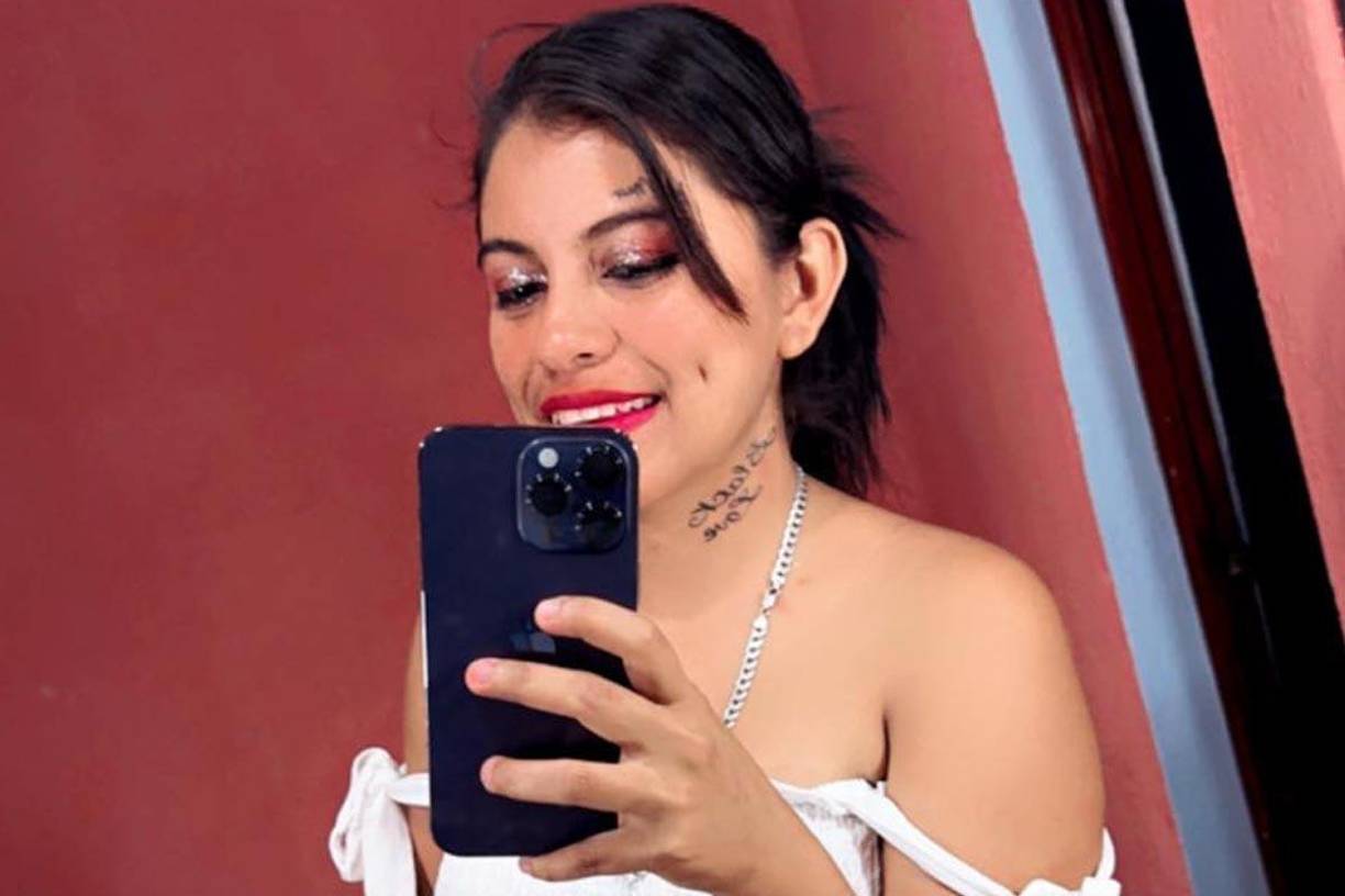 En redes sociales, un vecino que se identificó como Luis García, dijo en redes sociales que la mujer había mandado a matar a su esposo.