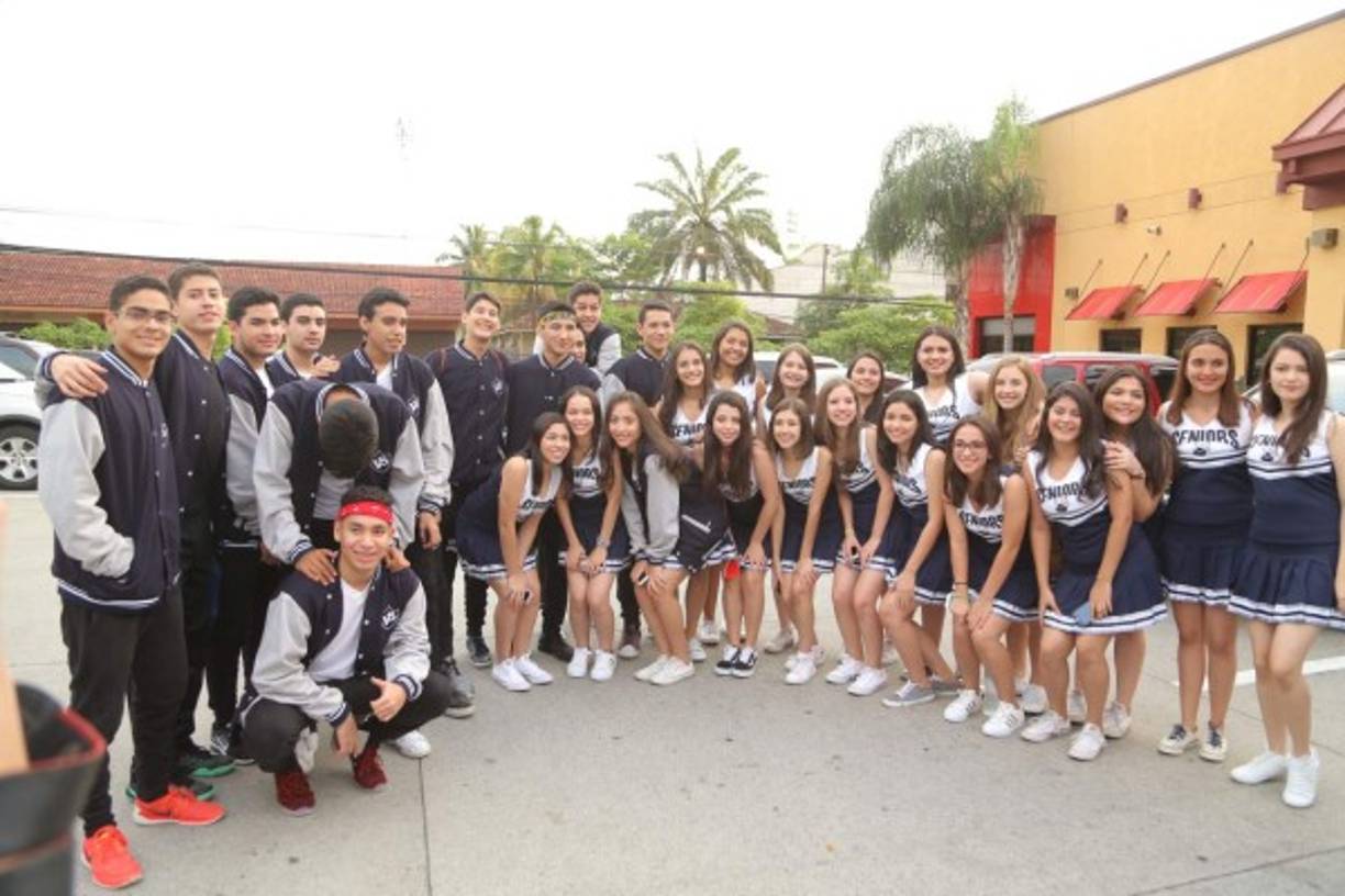 La promoción 2017 de la Valle de Sula.