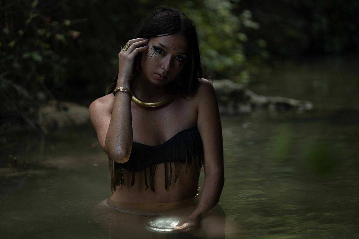 Las milicias de Hamás pasearon por las calles presumiéndola como un trofeo de guerra.