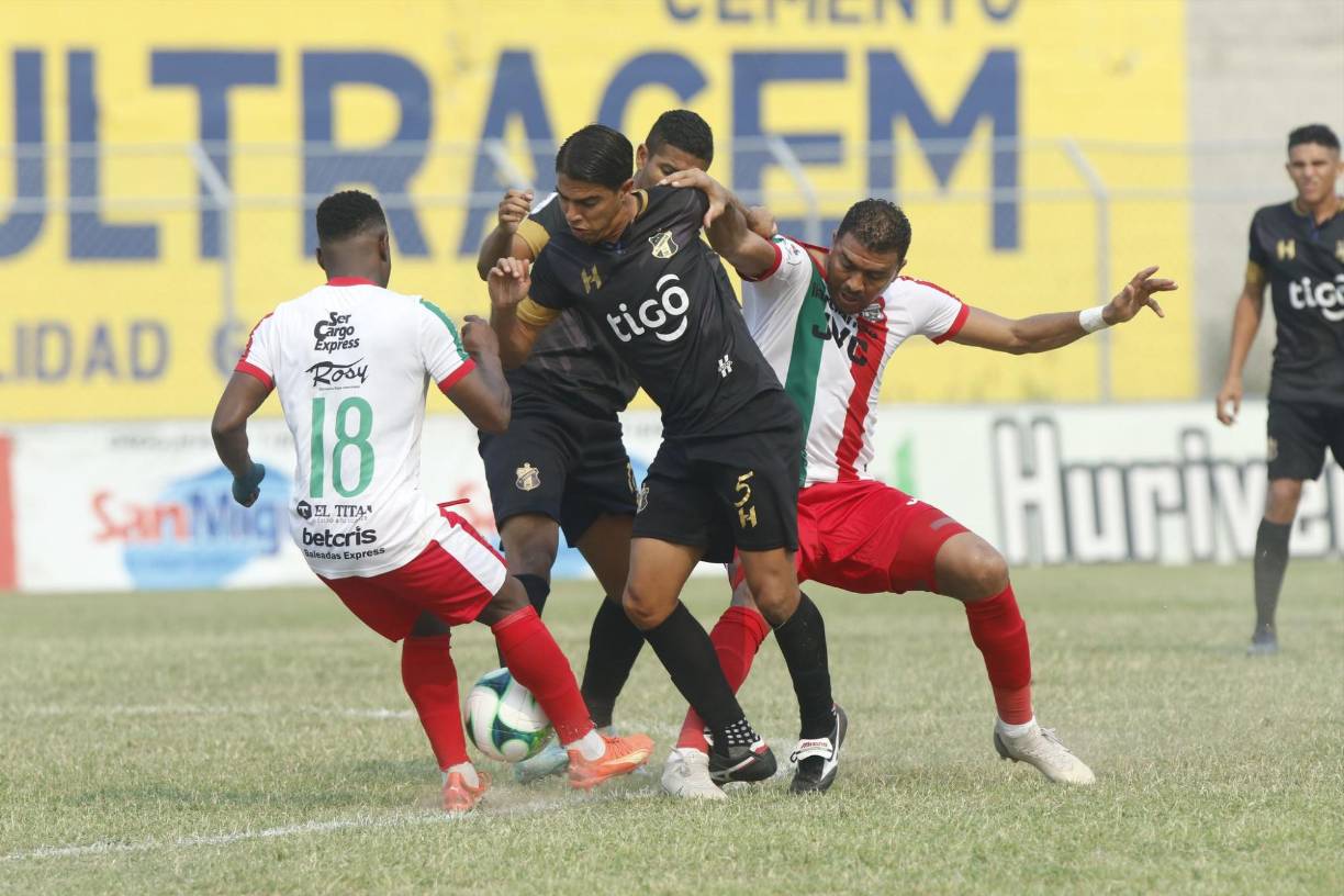 Un partido aguerrido y más para el equipo local no quería dejar escapar puntos ante su afición.