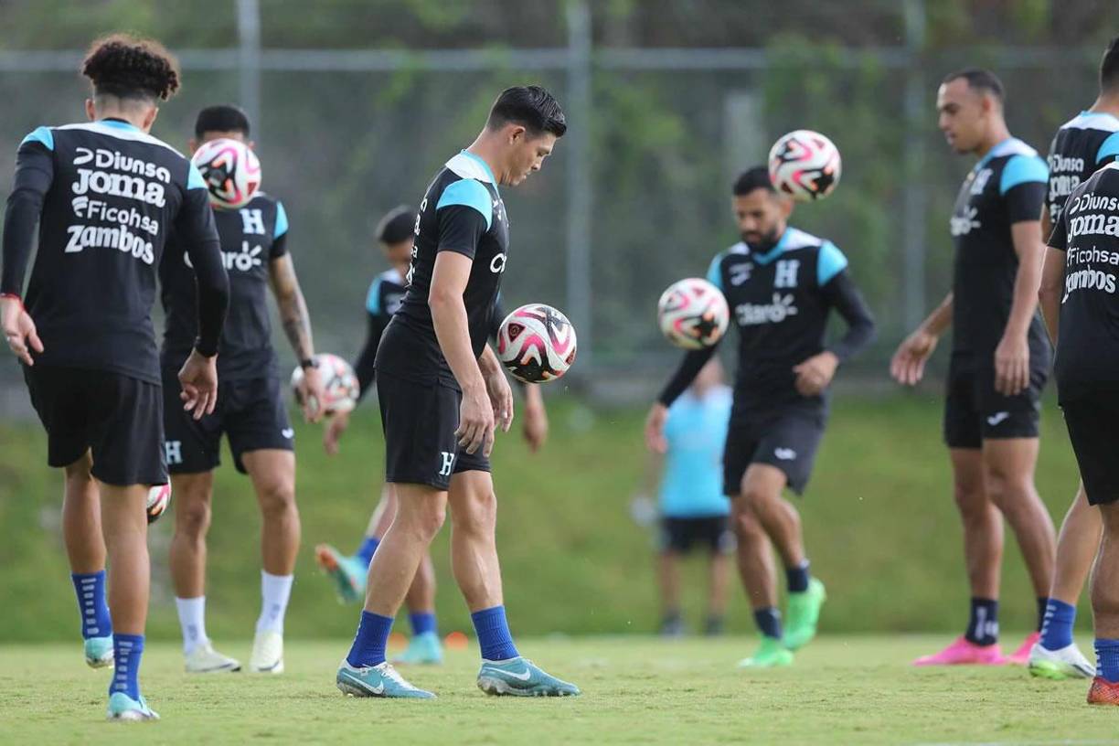 OPCIONES - Francisco ‘Chelito’ Martínez forma parte de la Selección de Honduras y volvería a tener minutos en amistoso ante Ecuador. Entraría de cambio en el segundo tiempo.