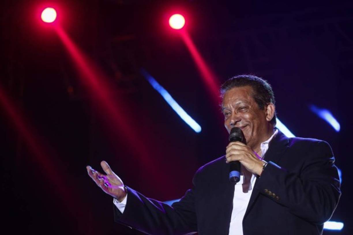 Moisés Canelo también puso su talento en la gran noche en honor a Jorge Gómez.