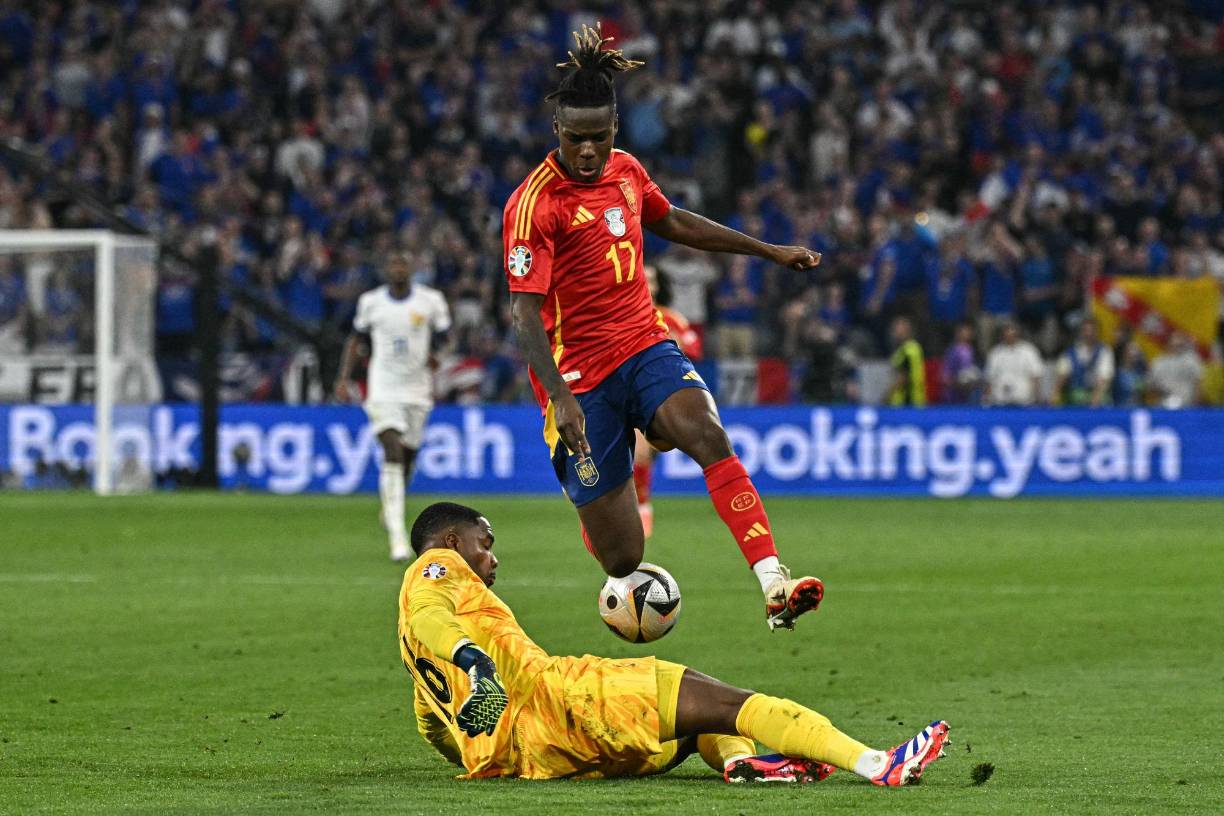 El dirigente también recordó que Nico Williams renovó hace un año hasta junio de 2027 y avisó que de ser necesario harán todo lo posible para retenerlo, pues cuentan con las condiciones para hacerlo.