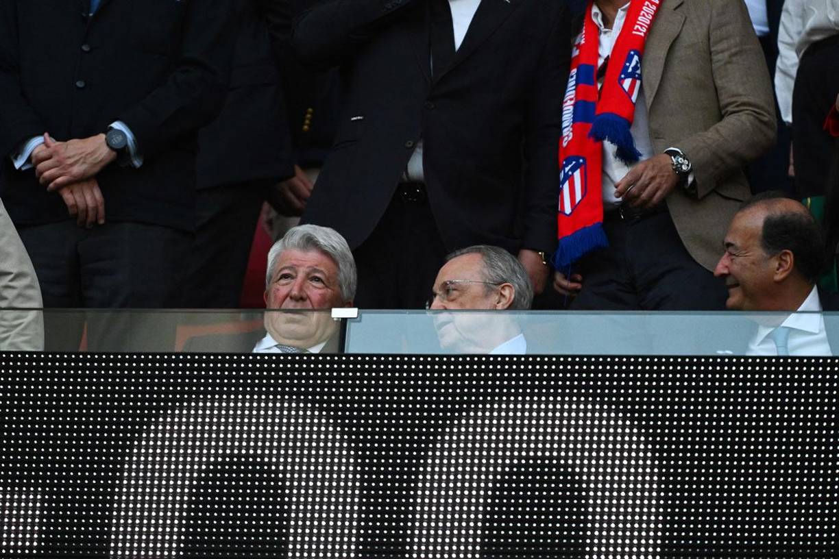 Florentino Pérez junto al presidente del Atlético, Enrique Cerezo.