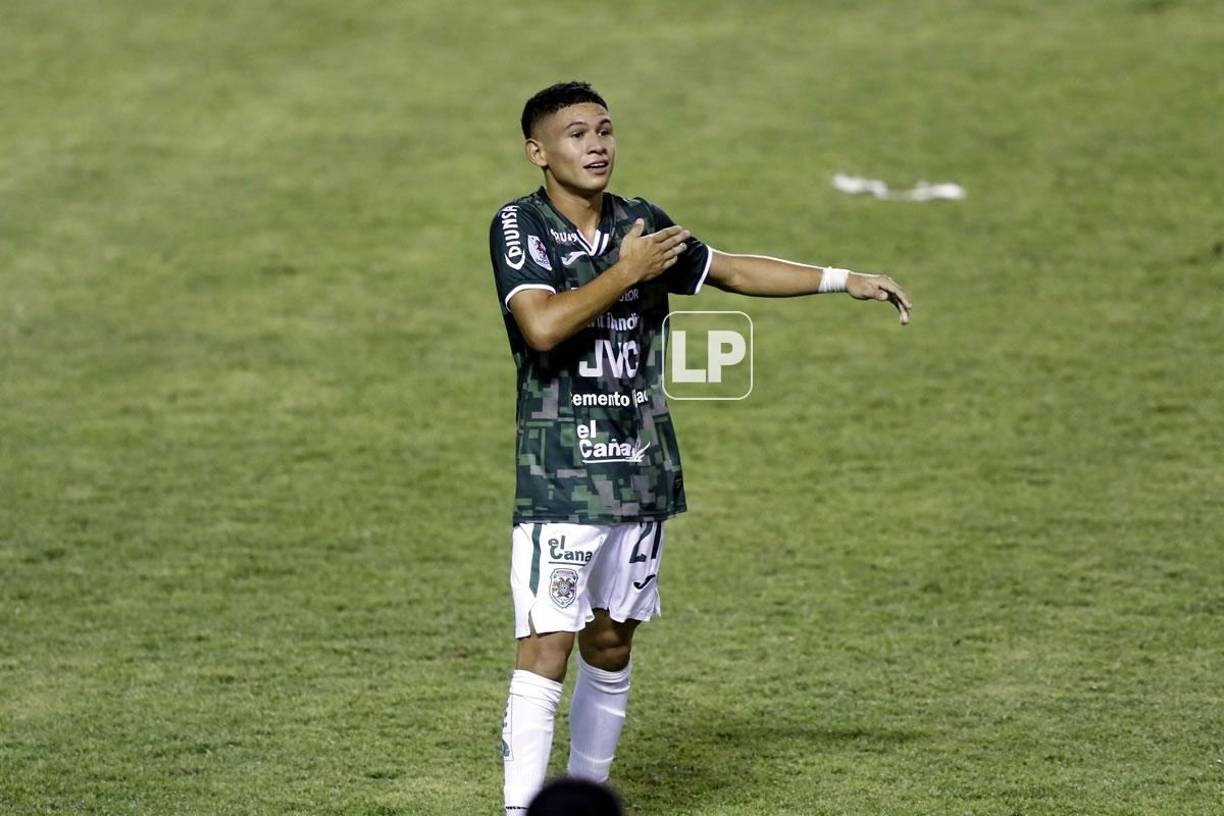 Así celebró Odín Ramos su gol contra el Victoria en el minuto 94.