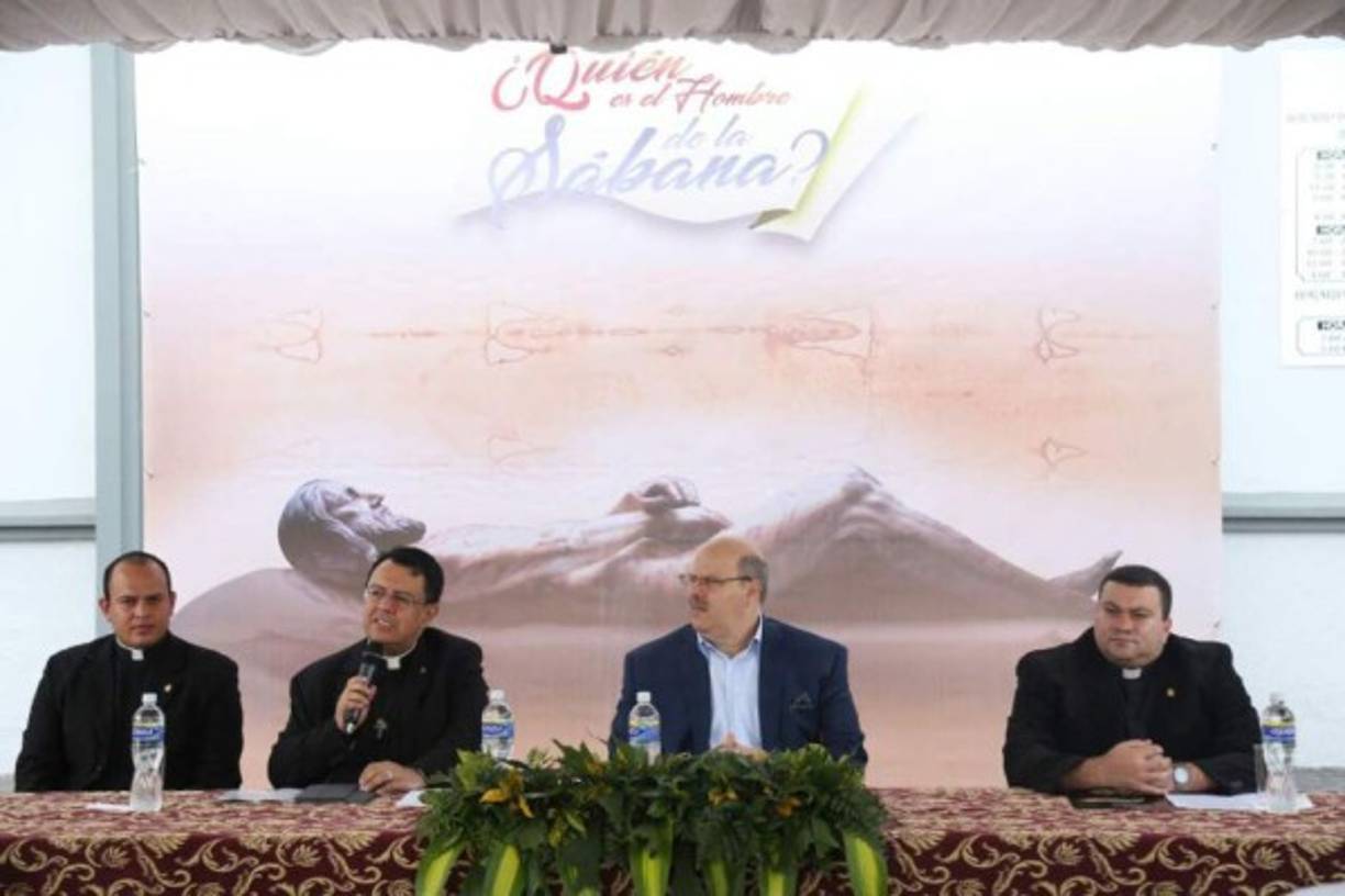 Las conferencias y exposición de esta reliquia se realizarán primero en San Pedro Sula, en el local de Expocentro. A las conferencias se puede asistir el 14 y 15 de agosto en horario de 9:00 am, 3:00 pm y 7:00 pm. La exposición estará abierta el 14 y 15 de agosto y luego del 29 de agosto al 10 de septiembre, en horario de 9:00 am a 7:00 pm.