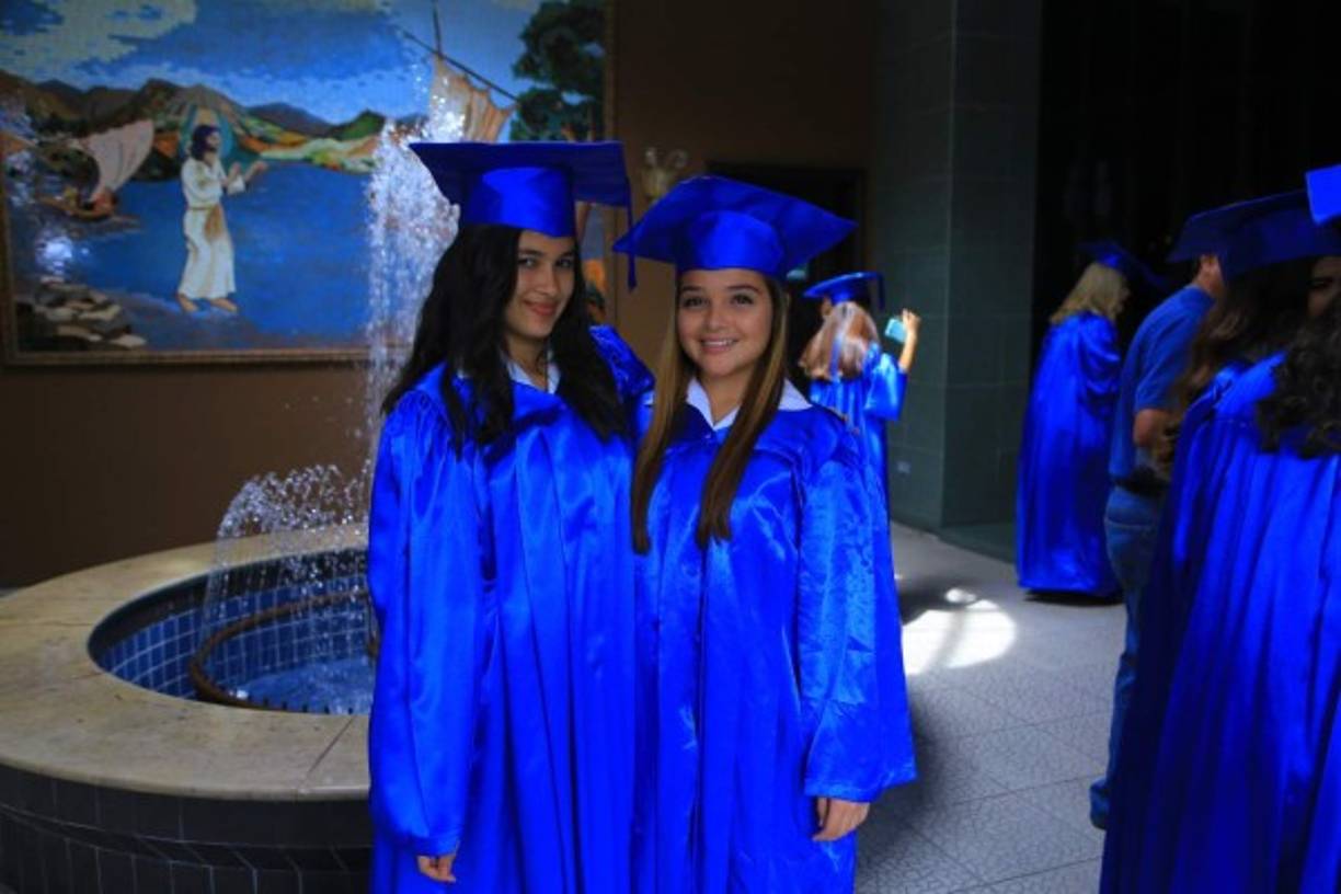 Michi Rodríguez y Alexa Caballero.