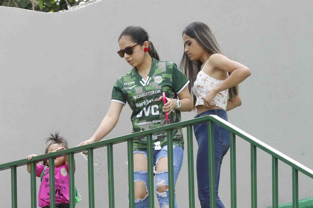 Las bellezas del Yankel y todo el ambiente en Marathón-Olimpia