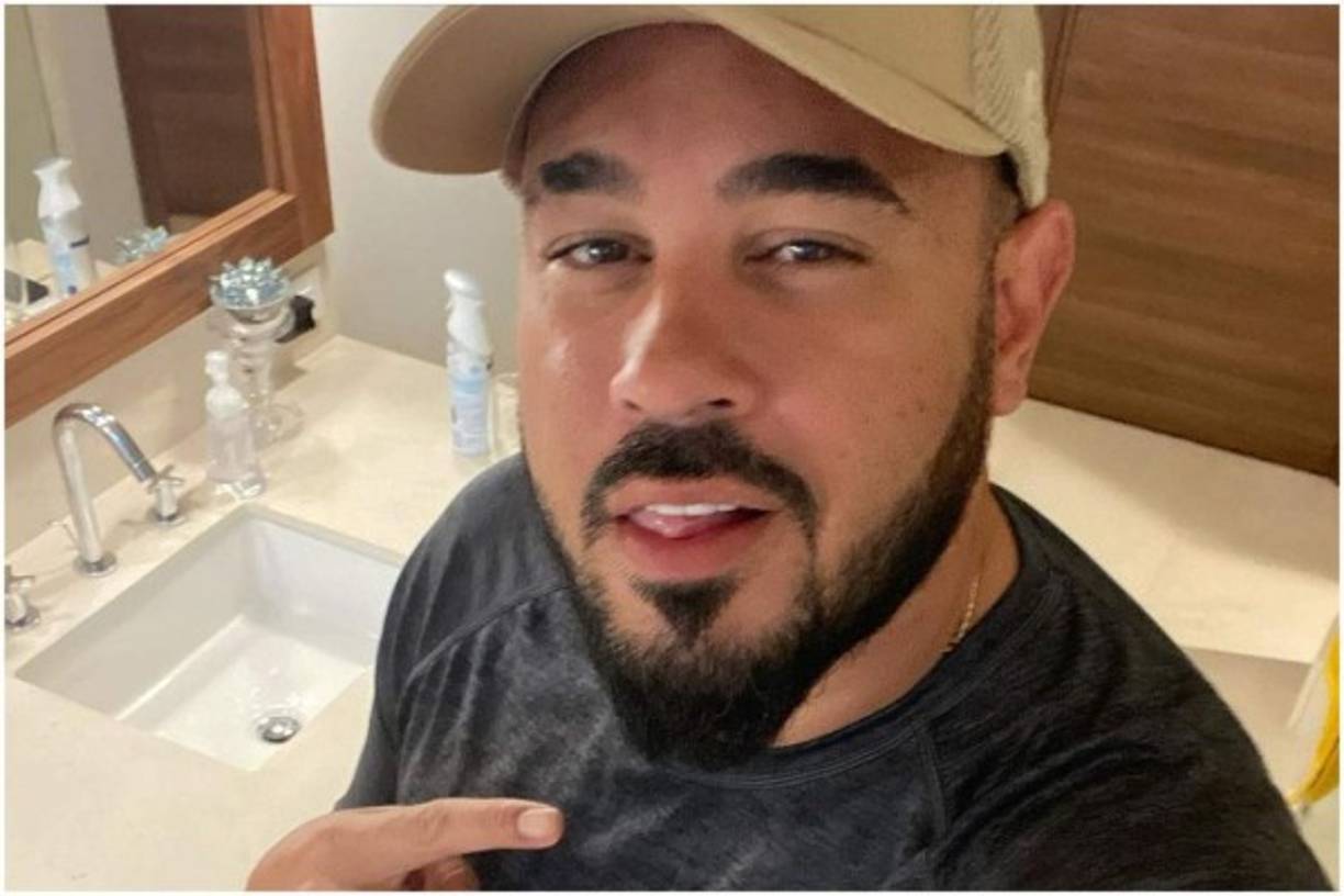 'Últimamente veo que mi felicidad le molesta a muchos y no puedo pasar por alto las feas, preocupantes y viciosas acusaciones que el Sr. Landrón [el nombre real de Don Omar] ha lanzado en los últimos 'post' directamente a mi persona', ha explicado Raphy, que ha compartido la misiva que le ha hecho llegar al cantante para que a todos sus seguidores les quede claro que 'con la vida ajena no se juega'.