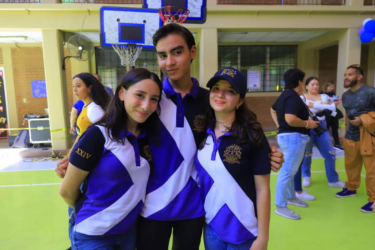 María Rodríguez, Isaac Mejía y Aisha Mole