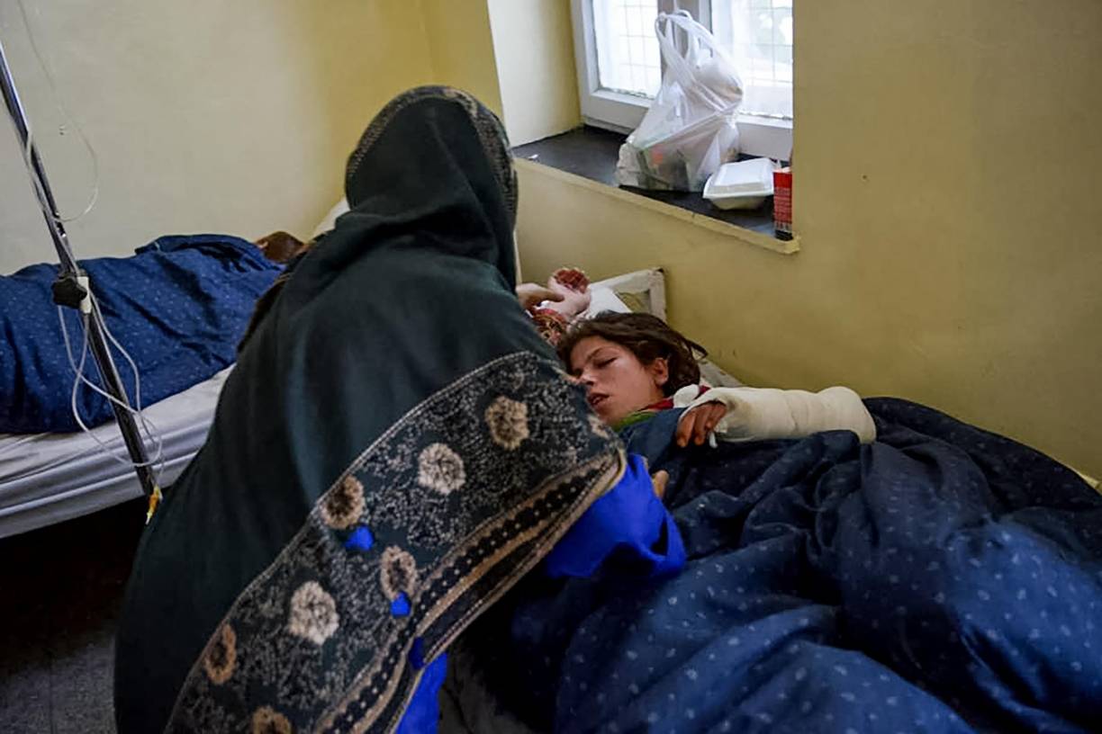 La ONU anunció una movilización inmediata para ayudar en las tareas de rescate y asistencia. “Los equipos de evaluación de las agencias ya están desplegados en varias áreas afectadas”, informó la Oficina de la ONU para la Coordinación de Asuntos Humanitarios (OCHA) en un tuit en afgano.