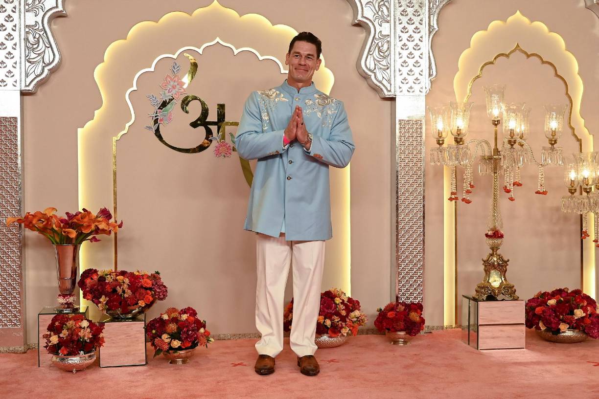 El actor y exluchador estadounidense, John Cena, también fue uno de los grandes invitados. 