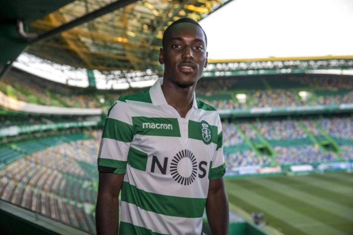 El centrocampista portugués Rafael Camacho deja el Liverpool y se va al Sporting de Lisboa. El jugador estuvo envuelto en una polémica en el equipo inglés hace meses por criticar al entrenador Jürgen Klopp por utilizarlo como lateral.