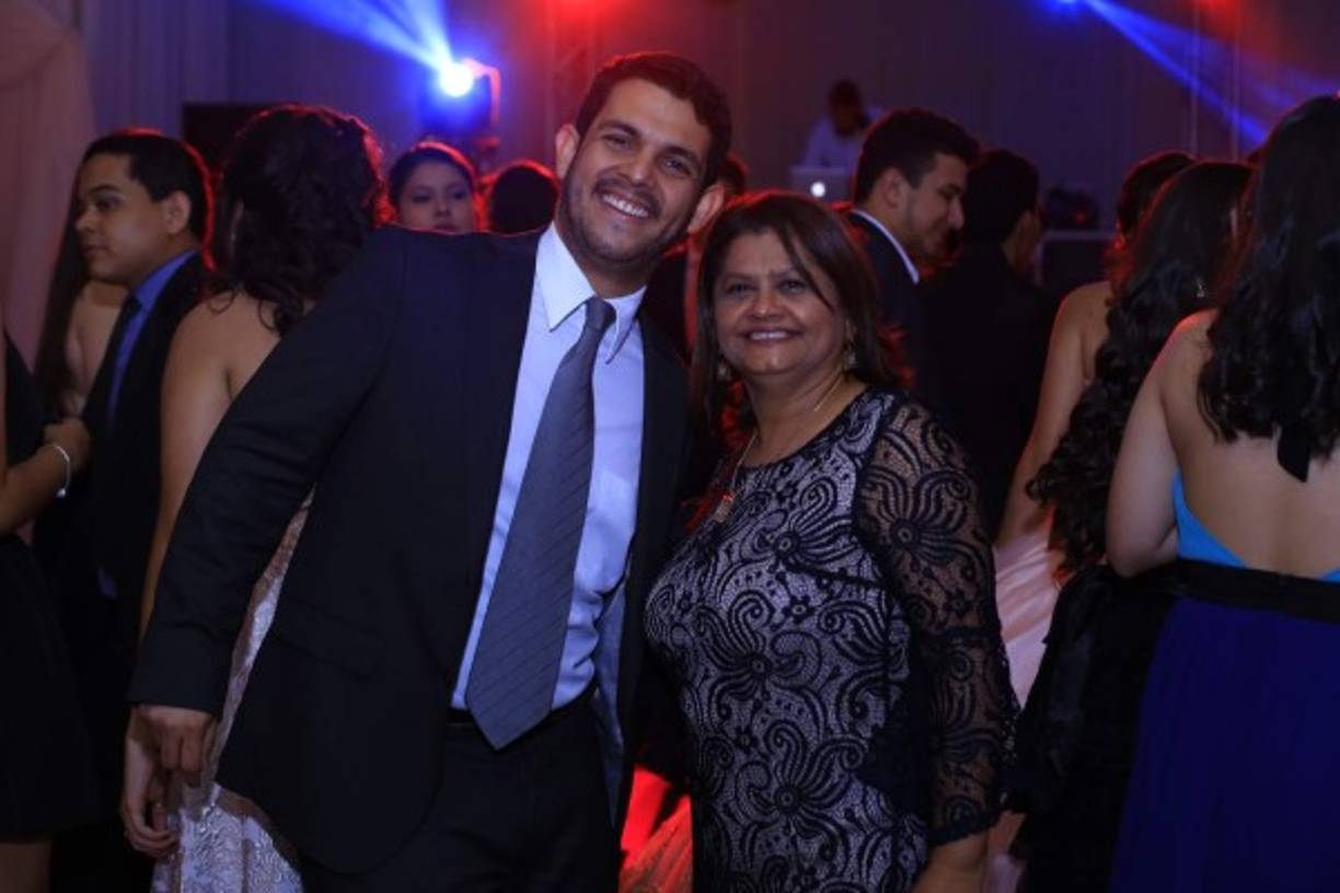 José Carlos y Maribel Díaz.