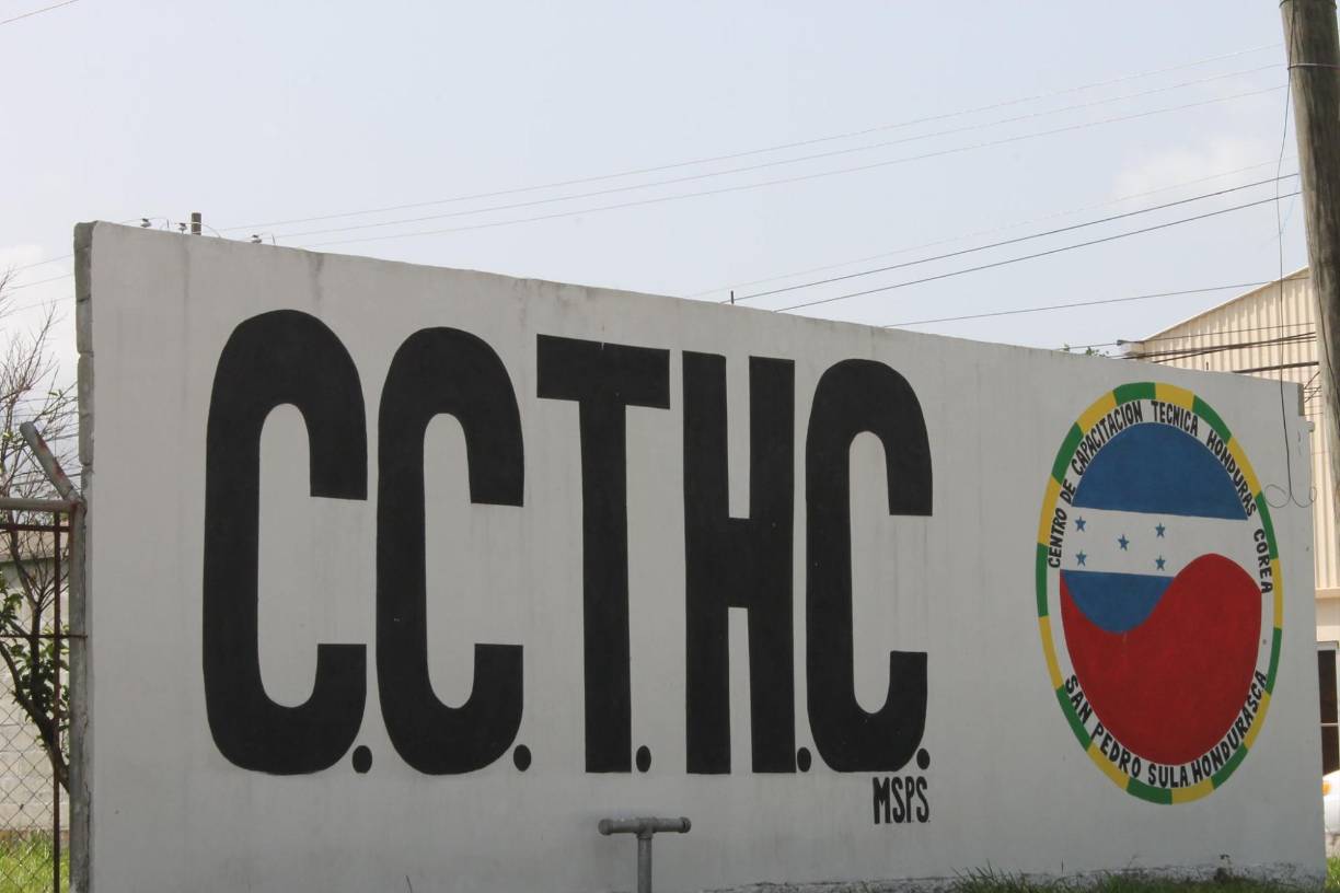 Continuando con los colegios técnicos, el Centro de Capacitación Técnica Honduras Corea, es uno de los predilectos tanto para las viejas como para las nuevas generaciones. 