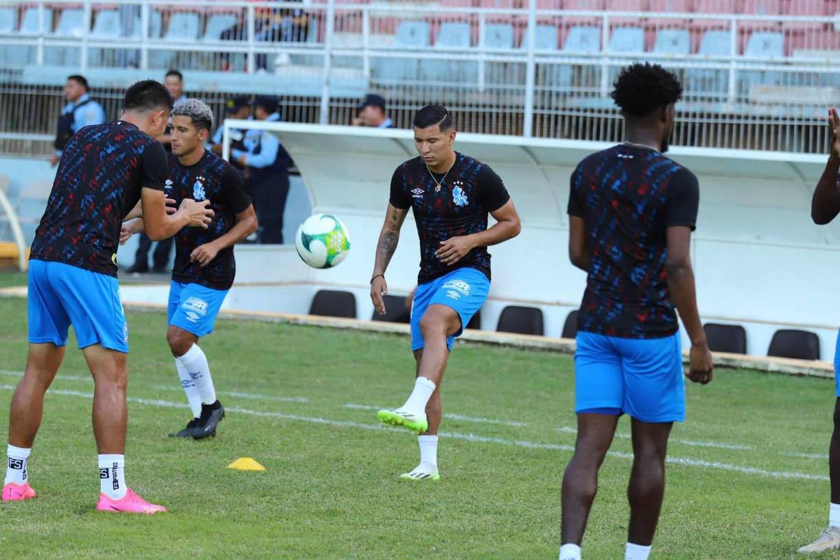 La Ceiba recibió al actual líder del torneo. El Olimpia, buscaba un nuevo triunfo y seguir invicto en el actual certamen.