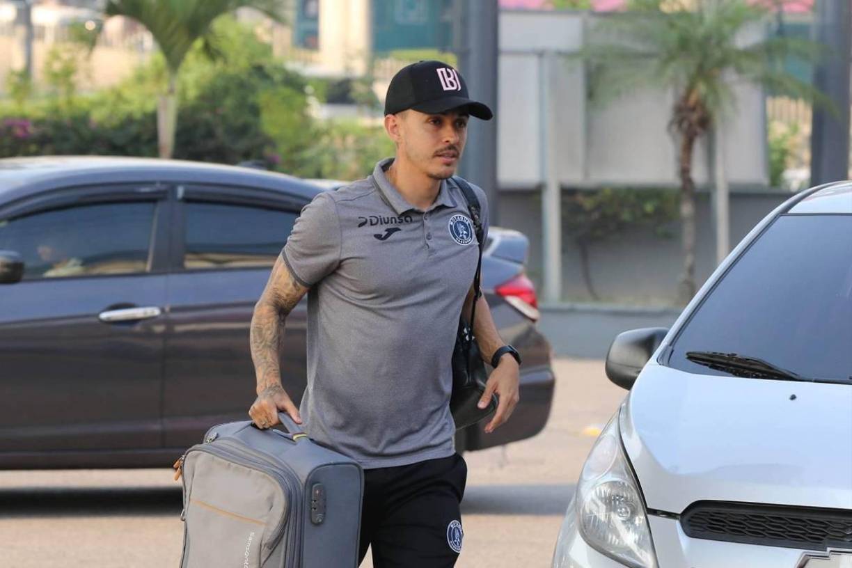 Santiago Montoya: El colombiano sería dado de baja en Motagua para el próximo torneo ya que no ha podido destacar en el presente Clausura 2023.