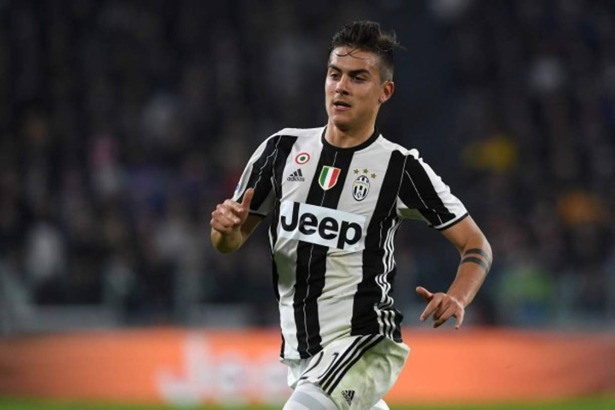 Aunque la Juventus no se quiere vender a Paulo Dybala, una oferta de 140 millones de euros del Barcelona podría hacer cambiar de idea a la directiva juventina, según apunta La Gazzetta dello Sport. El argentino es otro de los candidatos que suenan para reemplazar a Neymar, quien se va al PSG.