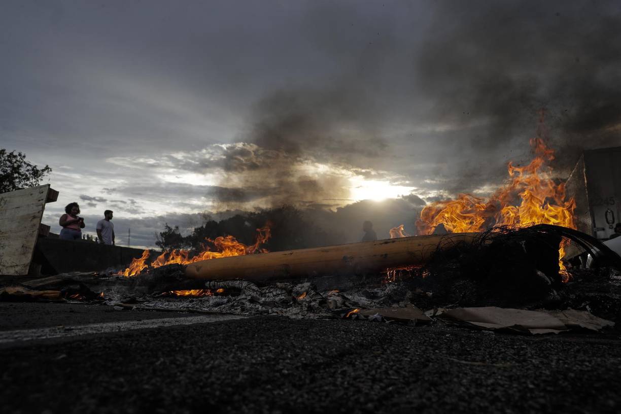 El estado que registraba más bloqueos era Santa Catarina (sur), donde Bolsonaro obtuvo un apoyo de casi 70% de los votos. 